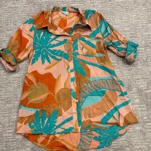 True destination Tropical Print Button-Up Shirt size L